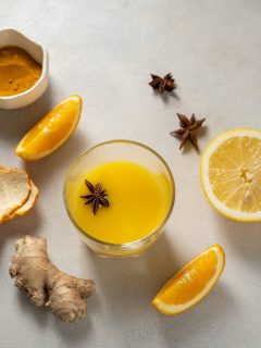 Try this SunCandy Citrus Ginger shot to nourish your immunity into Spring! 🍊✨💪

Here’s how to make it:
💧Blend a 1/2 cup water, 3 slices of fresh ginger, a drop of honey to taste and a 1/4 tsp of turmeric until smooth
🕸️ Strain the above mixture into a glass and discard the pulp
🍊 Stir in 1/2 cup of freshly squeezed SunCandy navel juice
✨Garnish with SunCandy navel wedge and a star anise

Sip, soothe and let the citrus do it’s thing 🍊✨

#suncandy #fluseason #livelifejuicy